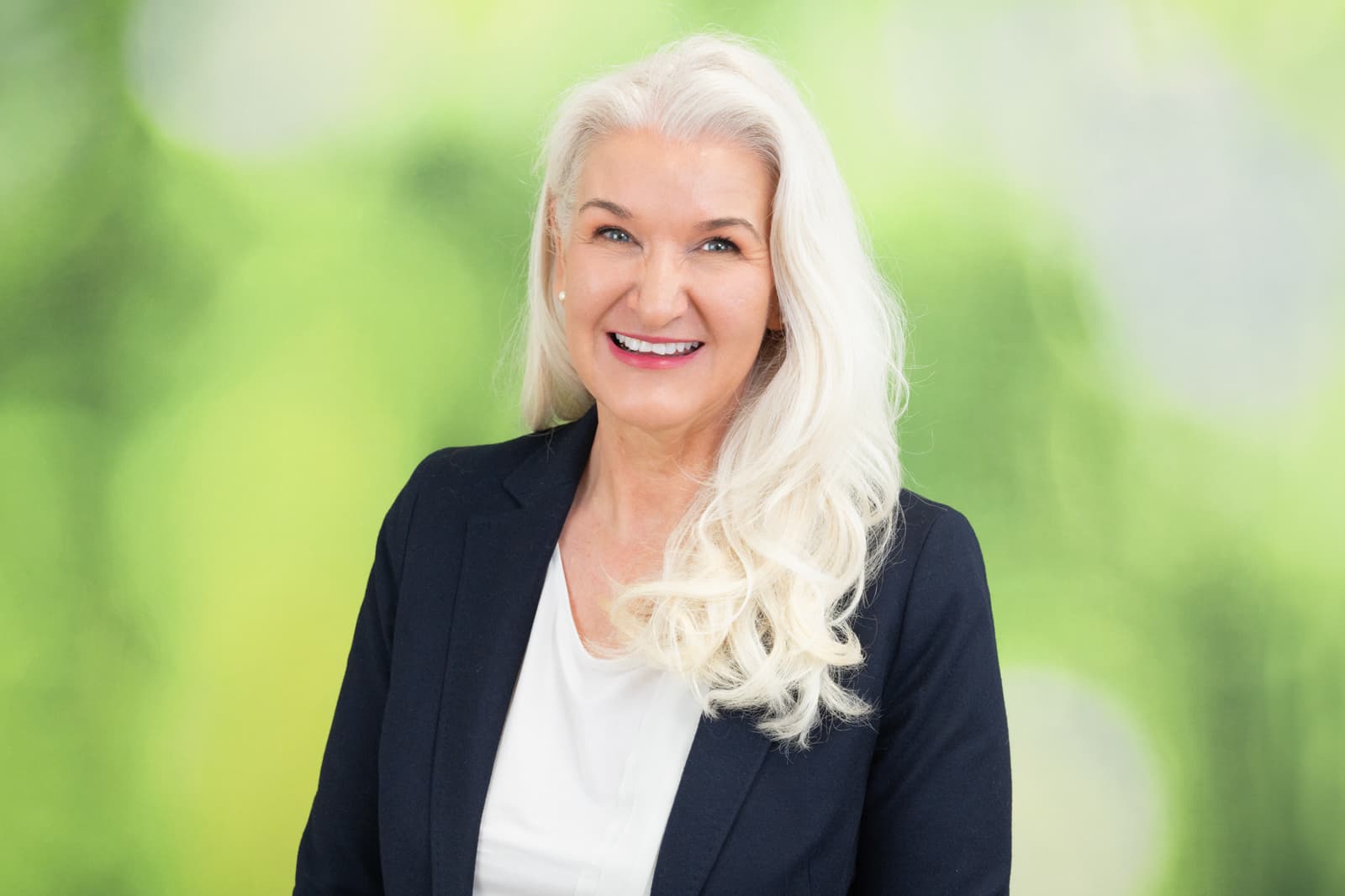 Sylvia Theis