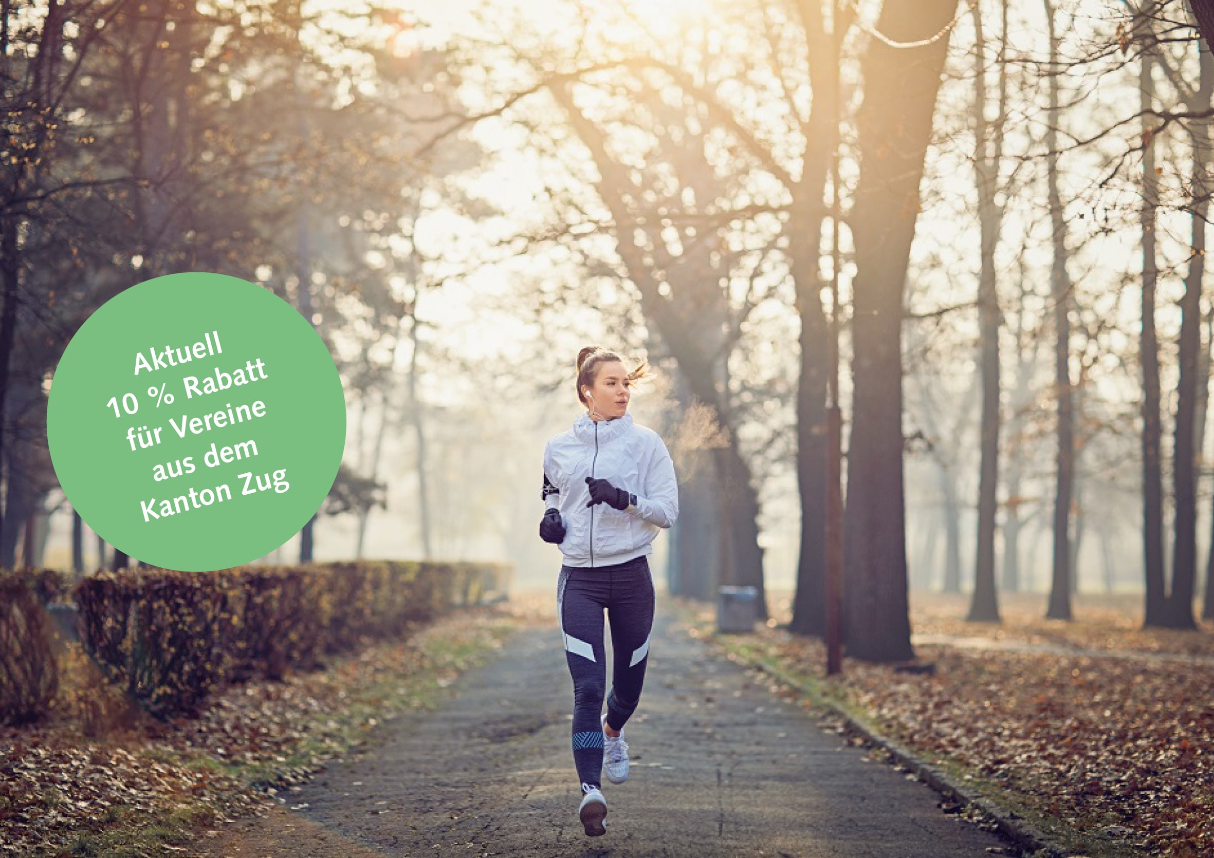 Atemcoach_Spezialangebot_Zug Frau joggt im Park